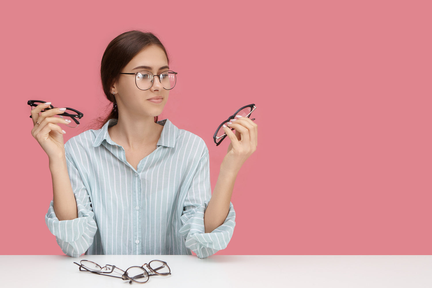 Como Escolher o Óculos de Grau Ideal para o Seu Rosto